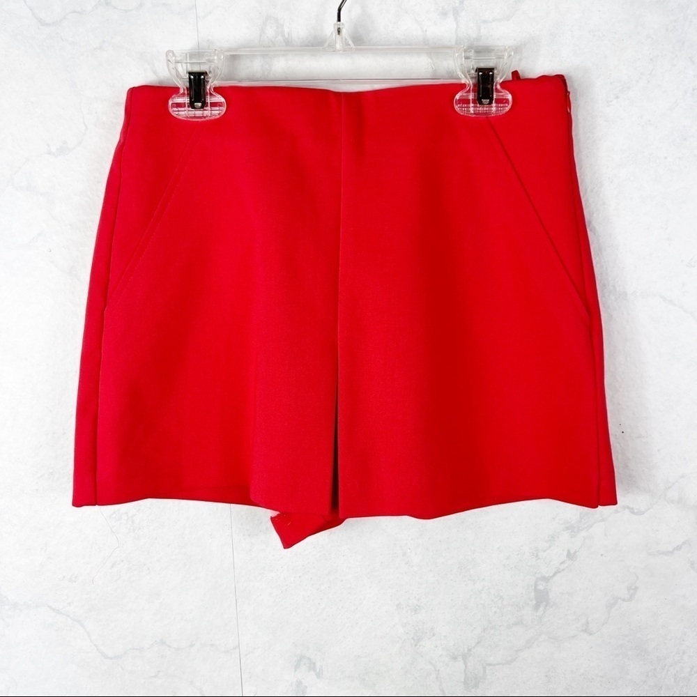 [Zara] Bold Pleated Skort